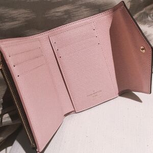 Louis Vuitton Victorine Wallet